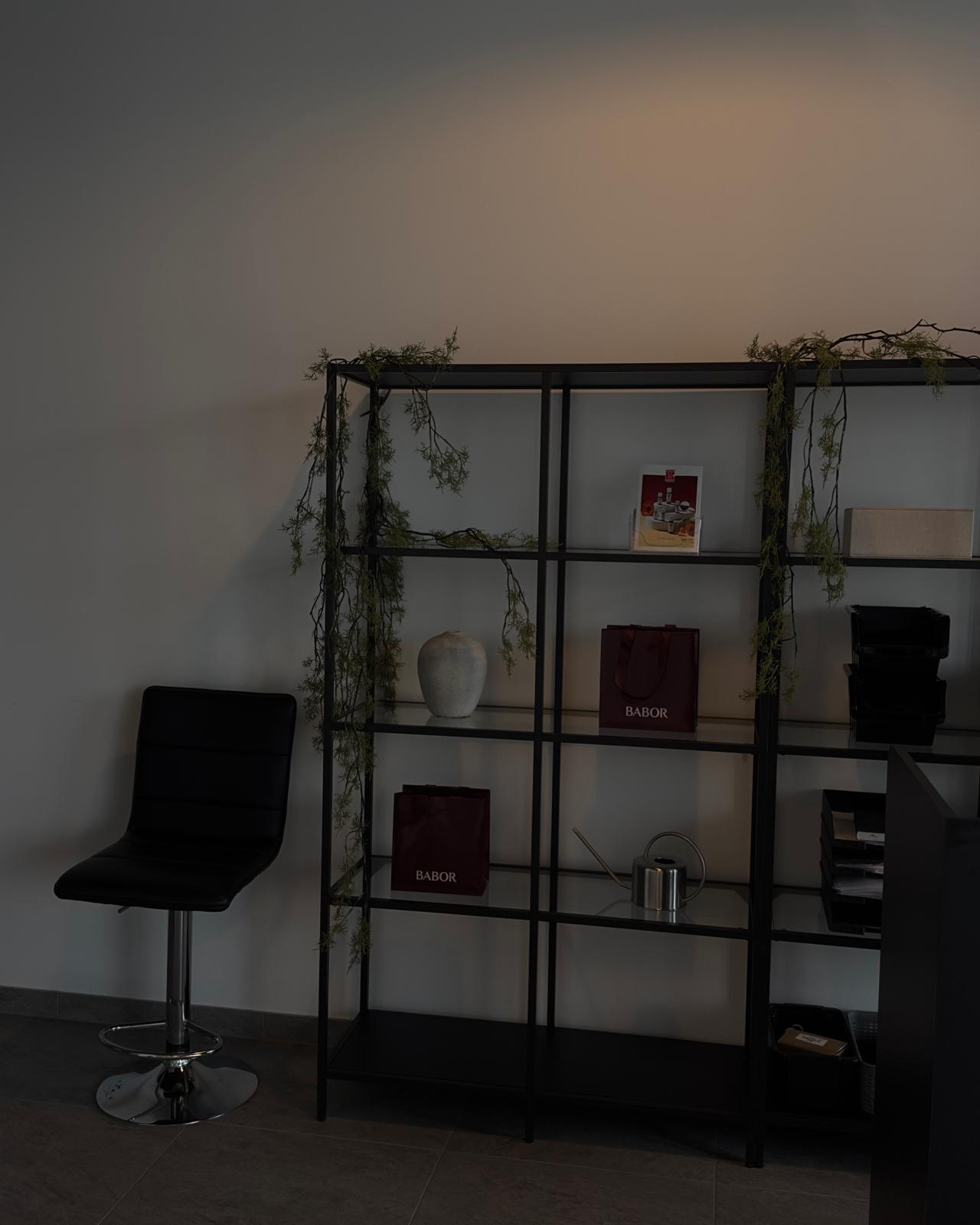Studio 8